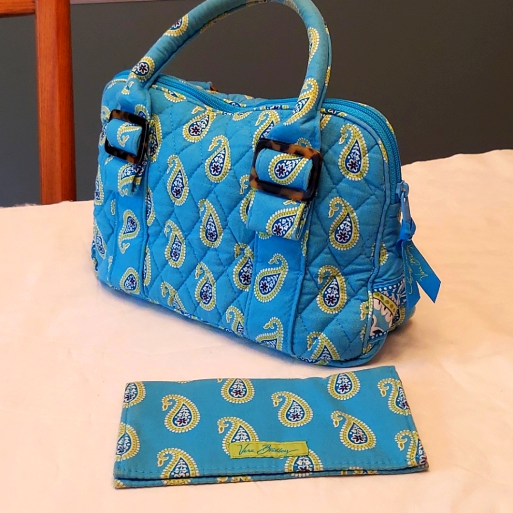 Vera Bradley 2 piece set